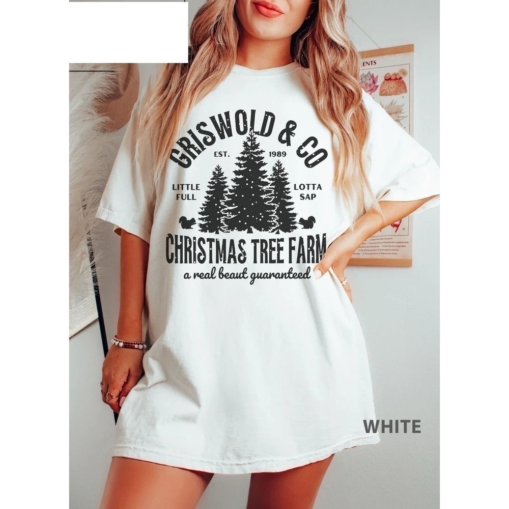 Griswolds Tree Farm Christmas Vacation Family Retro T-Shirt